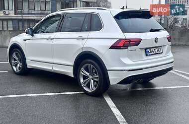 Внедорожник / Кроссовер Volkswagen Tiguan 2019 в Киеве