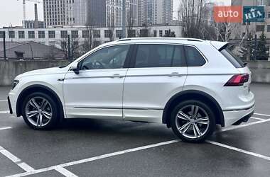 Внедорожник / Кроссовер Volkswagen Tiguan 2019 в Киеве