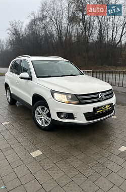 Позашляховик / Кросовер Volkswagen Tiguan 2012 в Іршаві