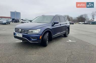 Позашляховик / Кросовер Volkswagen Tiguan 2021 в Києві