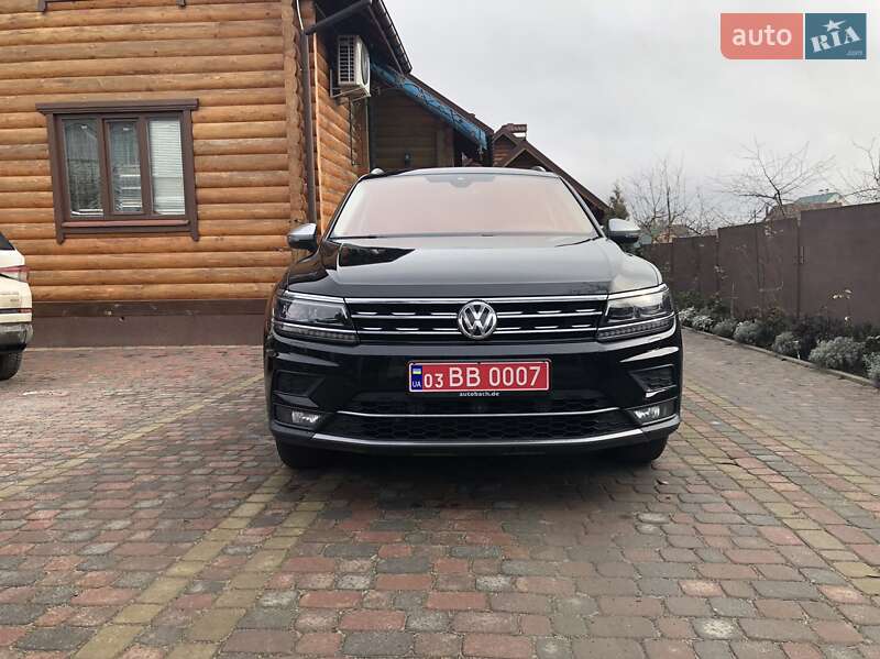 Внедорожник / Кроссовер Volkswagen Tiguan 2018 в Ровно