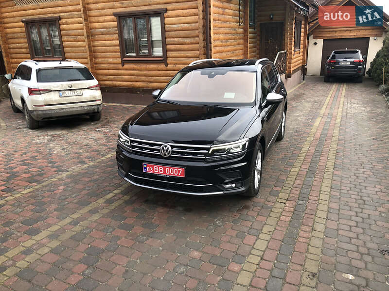 Внедорожник / Кроссовер Volkswagen Tiguan 2018 в Ровно