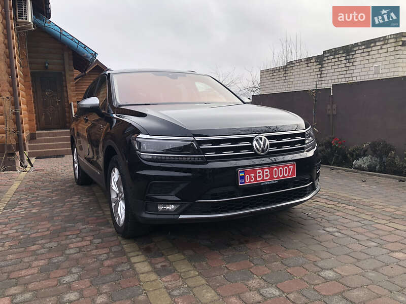 Внедорожник / Кроссовер Volkswagen Tiguan 2018 в Ровно