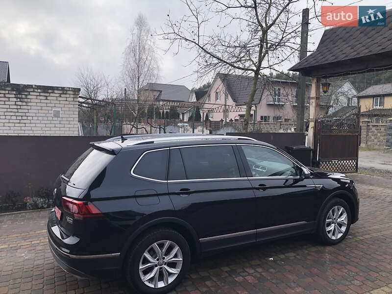 Внедорожник / Кроссовер Volkswagen Tiguan 2018 в Ровно