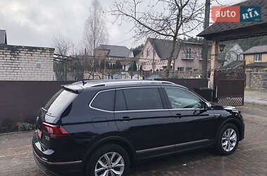 Позашляховик / Кросовер Volkswagen Tiguan 2018 в 