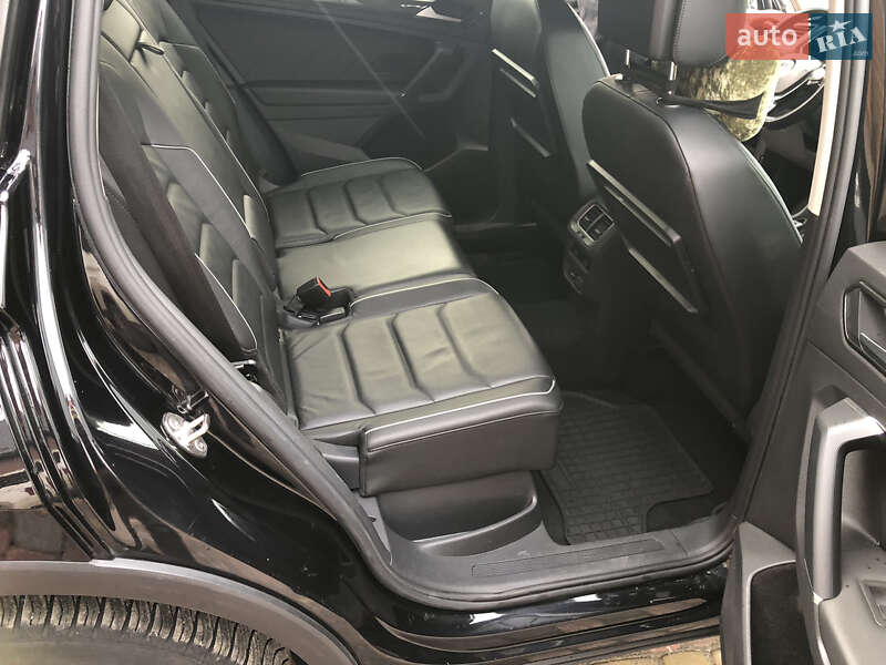Внедорожник / Кроссовер Volkswagen Tiguan 2018 в Ровно