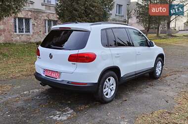 Позашляховик / Кросовер Volkswagen Tiguan 2017 в Дубні