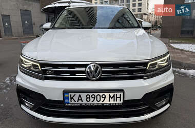 Позашляховик / Кросовер Volkswagen Tiguan 2017 в Києві