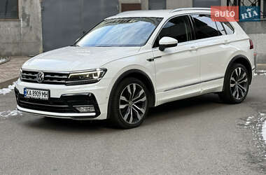 Позашляховик / Кросовер Volkswagen Tiguan 2017 в Києві