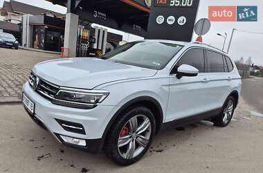 Позашляховик / Кросовер Volkswagen Tiguan 2018 в Старокостянтинові