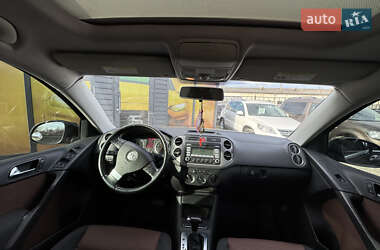 Внедорожник / Кроссовер Volkswagen Tiguan 2009 в Стрые