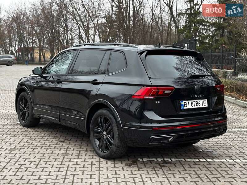 Внедорожник / Кроссовер Volkswagen Tiguan 2021 в Миргороде