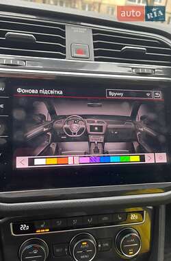 Внедорожник / Кроссовер Volkswagen Tiguan 2018 в 