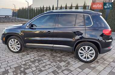 Позашляховик / Кросовер Volkswagen Tiguan 2015 в Кам'янець-Подільському