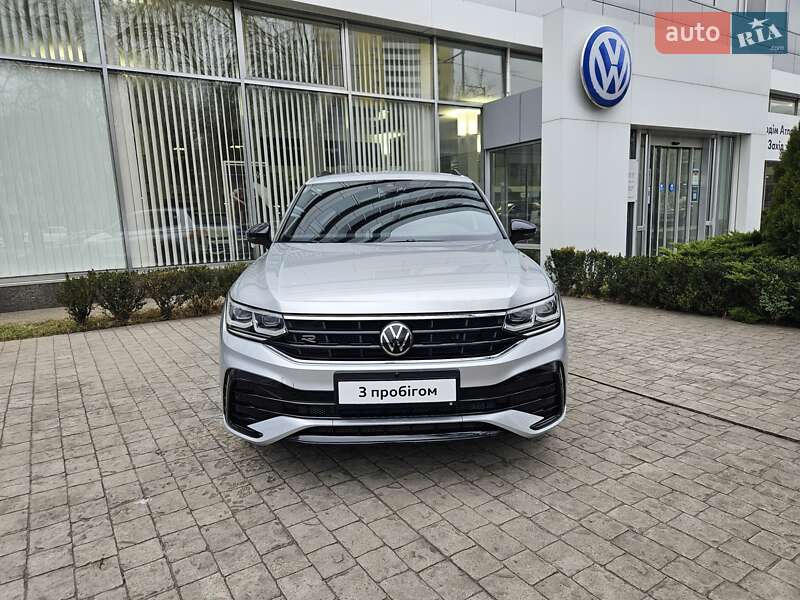 Позашляховик / Кросовер Volkswagen Tiguan 2022 в Києві