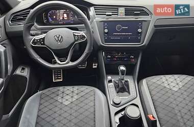 Внедорожник / Кроссовер Volkswagen Tiguan 2022 в Киеве