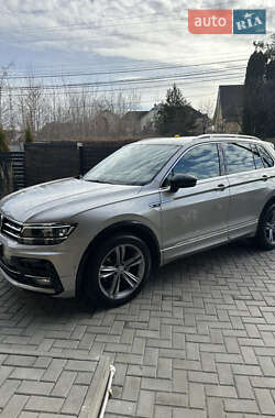 Внедорожник / Кроссовер Volkswagen Tiguan 2019 в Киеве