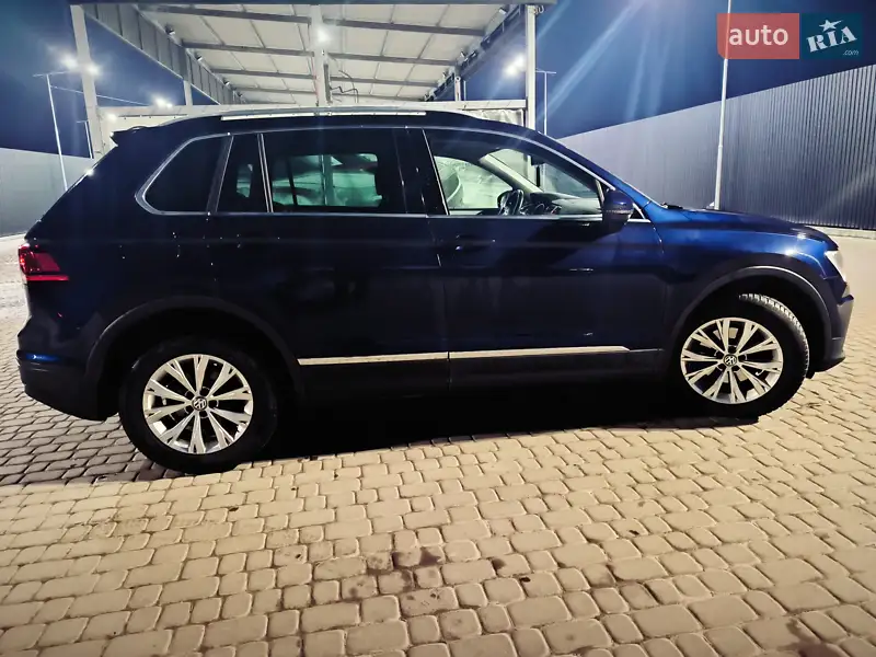 Volkswagen Tiguan 2019 VIN WVGZZZ5NZKW365999 фото оголошення 5 з 47