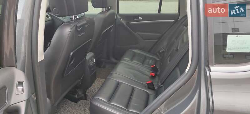 Внедорожник / Кроссовер Volkswagen Tiguan 2014 в Днепре