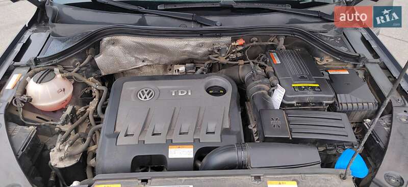 Внедорожник / Кроссовер Volkswagen Tiguan 2014 в Днепре