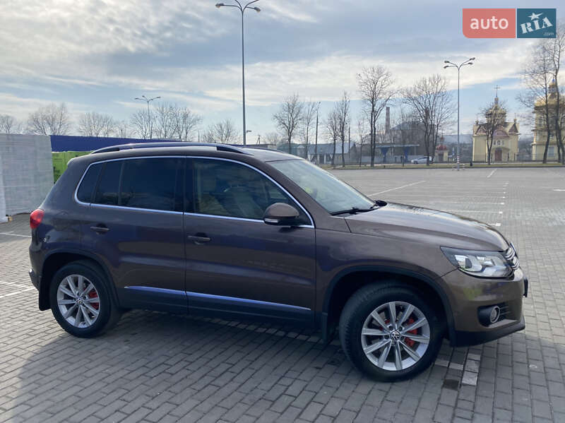 Внедорожник / Кроссовер Volkswagen Tiguan 2011 в Коломые