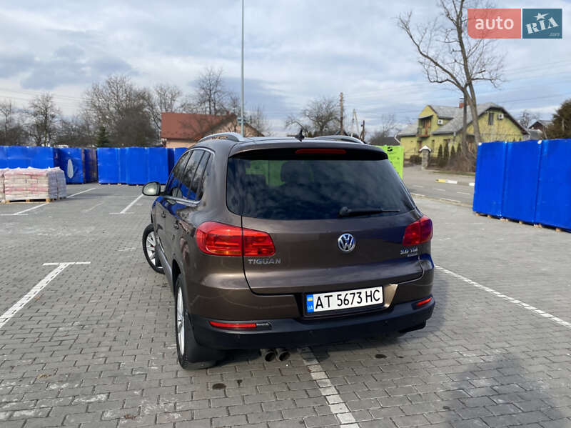 Внедорожник / Кроссовер Volkswagen Tiguan 2011 в Коломые