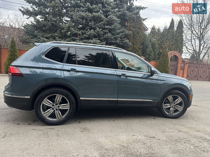 Позашляховик / Кросовер Volkswagen Tiguan 2021 в Києві