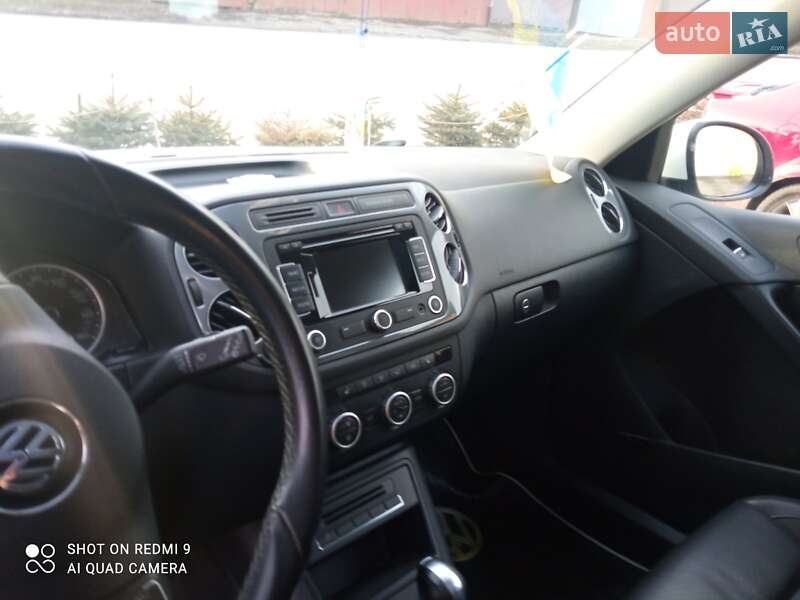 Позашляховик / Кросовер Volkswagen Tiguan 2014 в Харкові