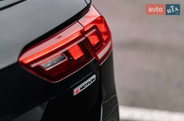 Внедорожник / Кроссовер Volkswagen Tiguan 2019 в 