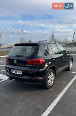 Внедорожник / Кроссовер Volkswagen Tiguan 2016 в Киеве