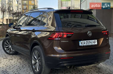 Внедорожник / Кроссовер Volkswagen Tiguan 2016 в Ивано-Франковске