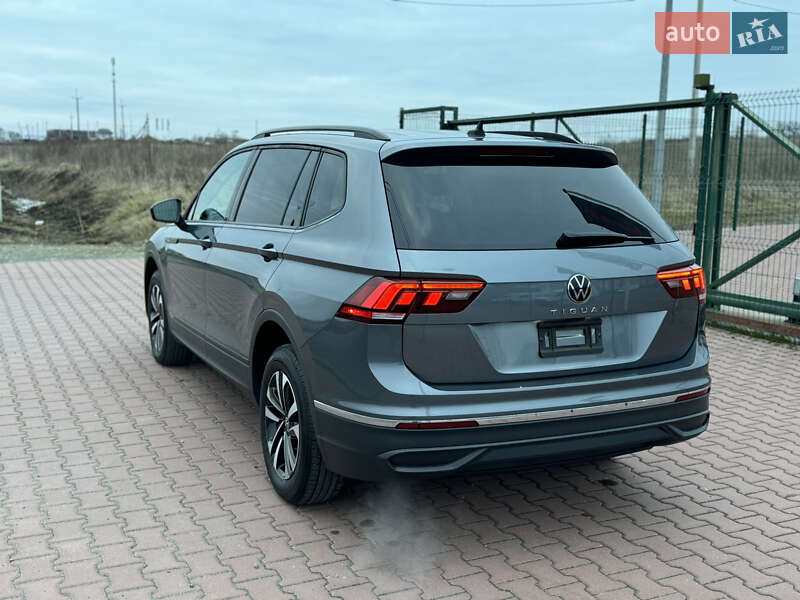 Позашляховик / Кросовер Volkswagen Tiguan 2022 в Києві