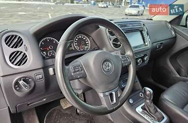 Внедорожник / Кроссовер Volkswagen Tiguan 2014 в Днепре