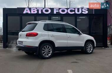 Внедорожник / Кроссовер Volkswagen Tiguan 2012 в Киеве