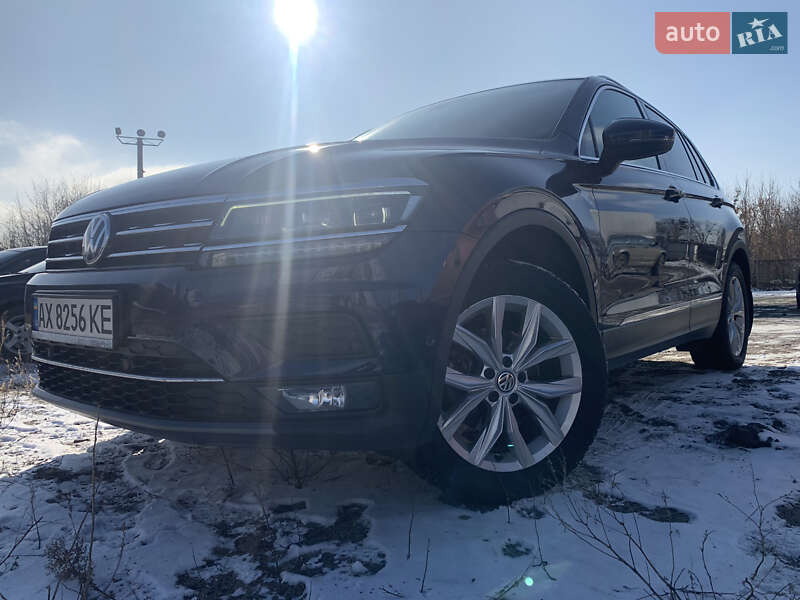 Внедорожник / Кроссовер Volkswagen Tiguan 2019 в 