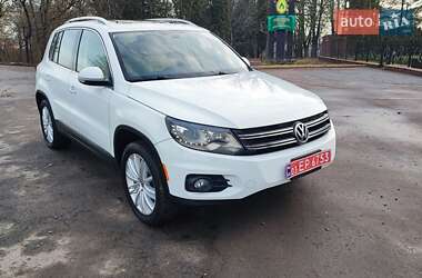 Позашляховик / Кросовер Volkswagen Tiguan 2016 в Дубні