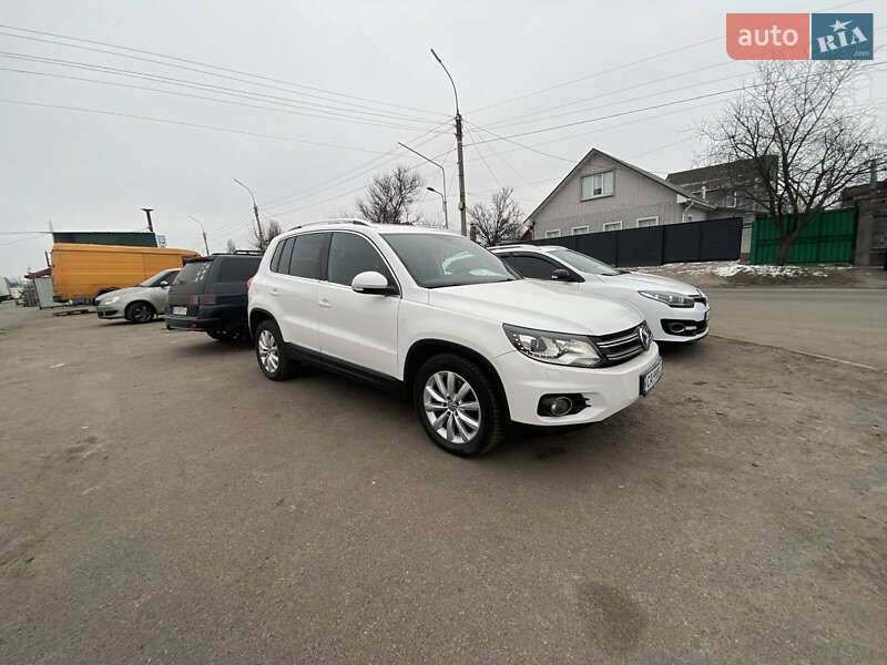 Внедорожник / Кроссовер Volkswagen Tiguan 2012 в Черкассах