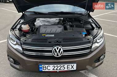 Внедорожник / Кроссовер Volkswagen Tiguan 2014 в Львове