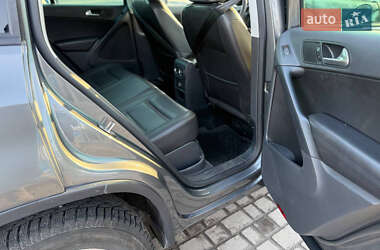 Внедорожник / Кроссовер Volkswagen Tiguan 2012 в 