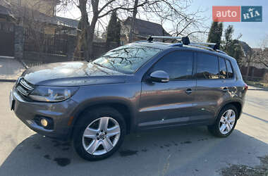 Внедорожник / Кроссовер Volkswagen Tiguan 2012 в Киеве