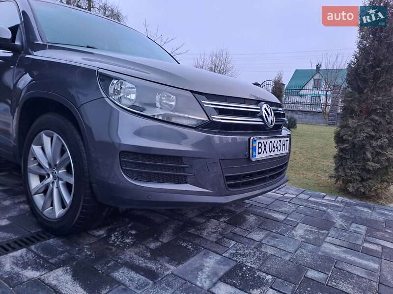 Внедорожник / Кроссовер Volkswagen Tiguan 2012 в Славуте