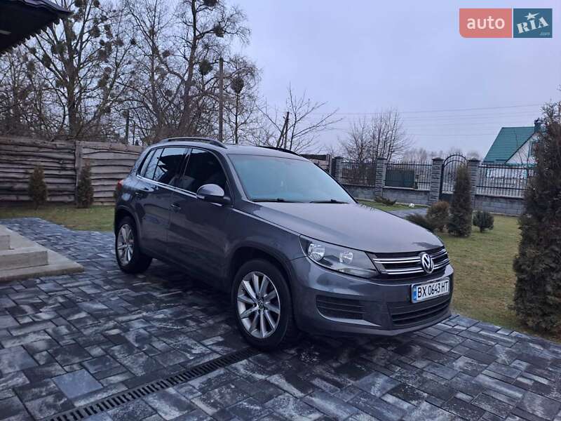 Внедорожник / Кроссовер Volkswagen Tiguan 2012 в Славуте
