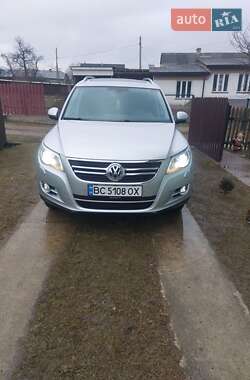 Внедорожник / Кроссовер Volkswagen Tiguan 2008 в Долине