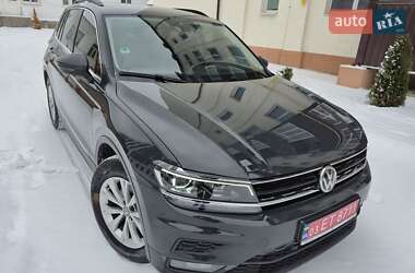 Внедорожник / Кроссовер Volkswagen Tiguan 2018 в Ромнах