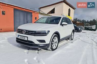 Внедорожник / Кроссовер Volkswagen Tiguan 2018 в Киеве