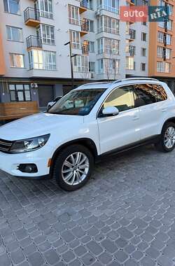 Внедорожник / Кроссовер Volkswagen Tiguan 2014 в Виннице