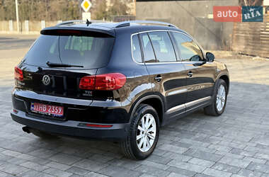 Внедорожник / Кроссовер Volkswagen Tiguan 2012 в Тячеве