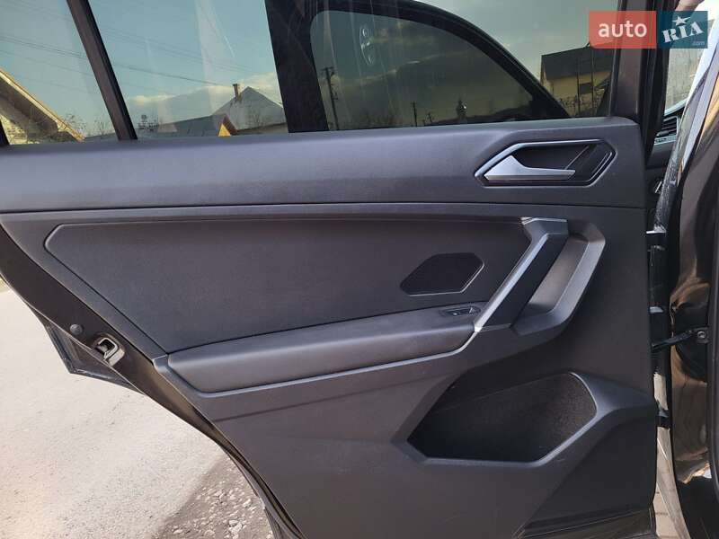 Внедорожник / Кроссовер Volkswagen Tiguan 2018 в Иршаве