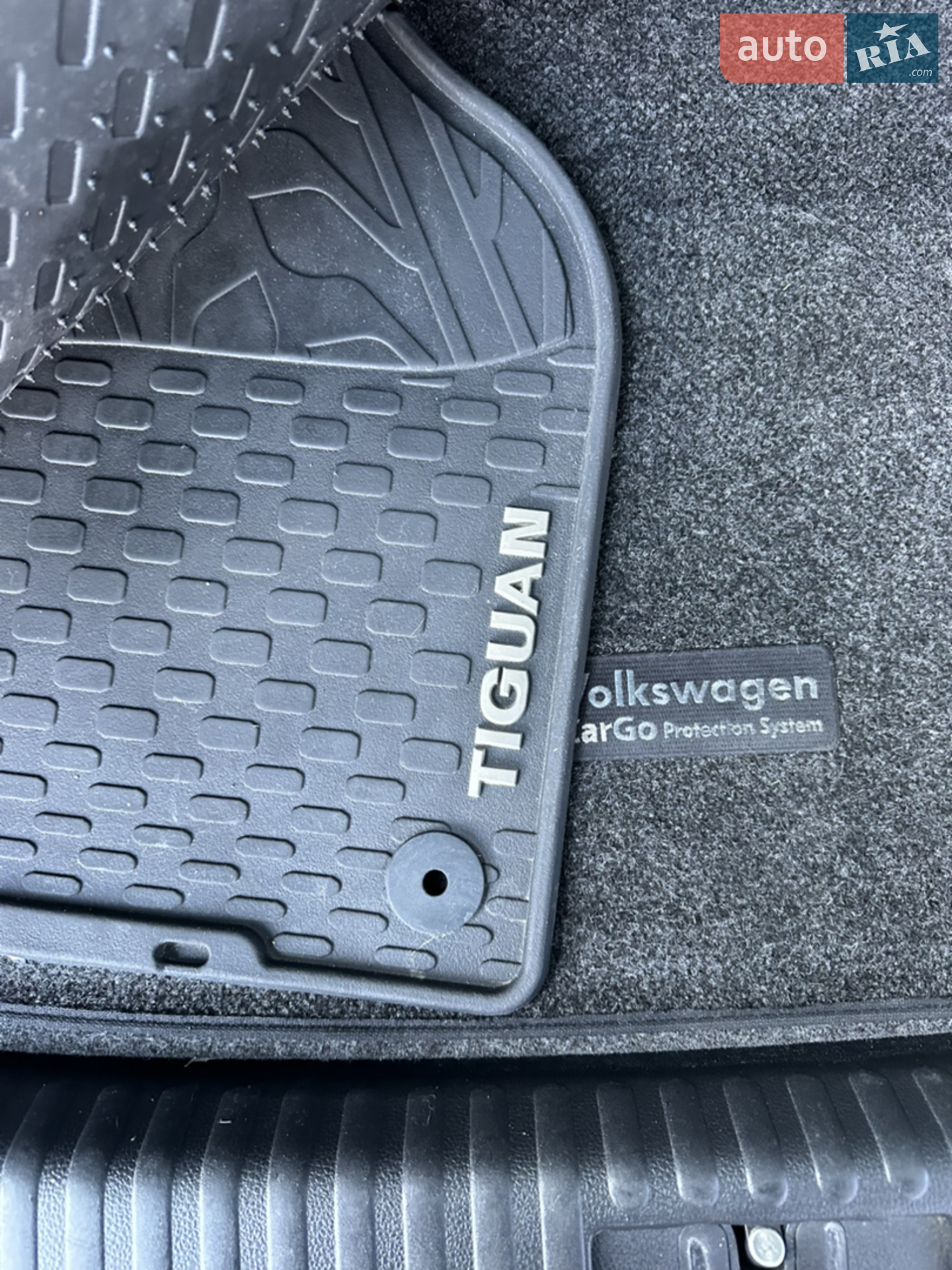 2014 Volkswagen Tiguan - мініатюра 18
