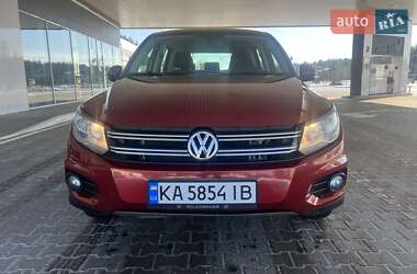 Внедорожник / Кроссовер Volkswagen Tiguan 2011 в Киеве